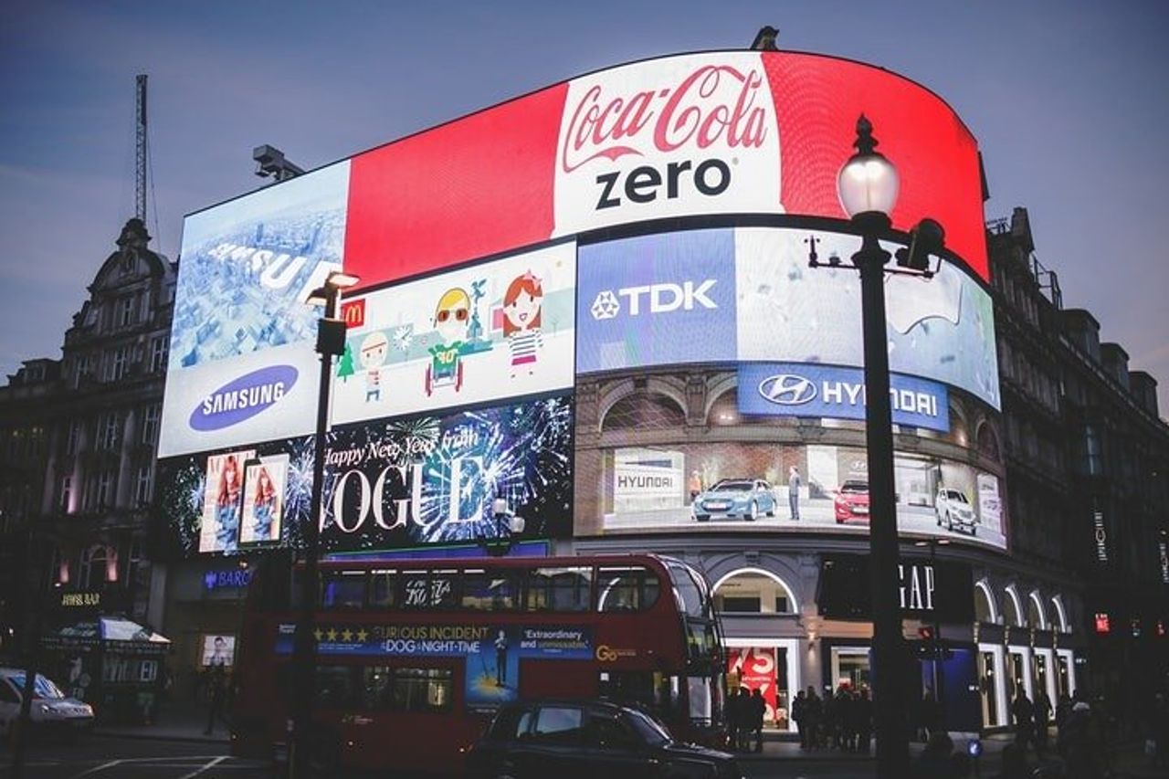 Londra senza folle — 6