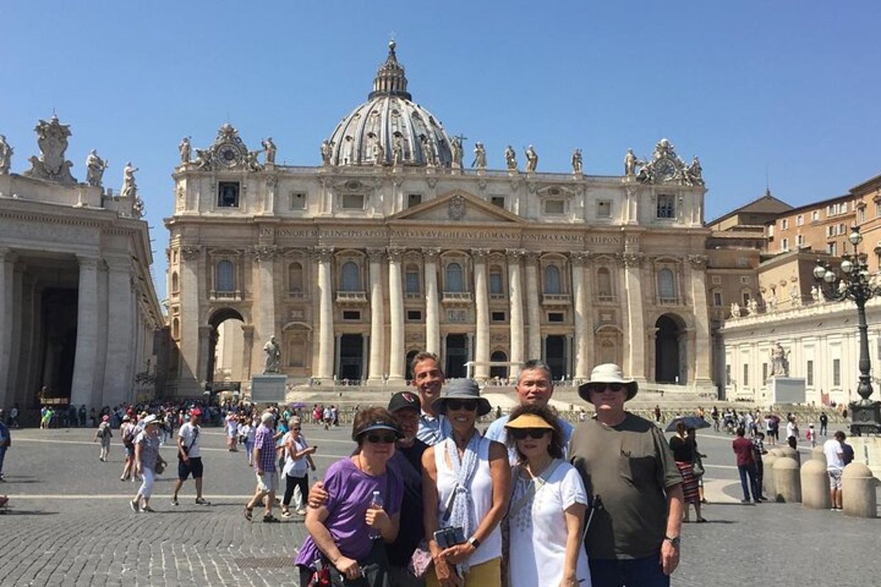 Escursione a terra al porto di Civitavecchia: tour dei punti salienti di Roma — 4