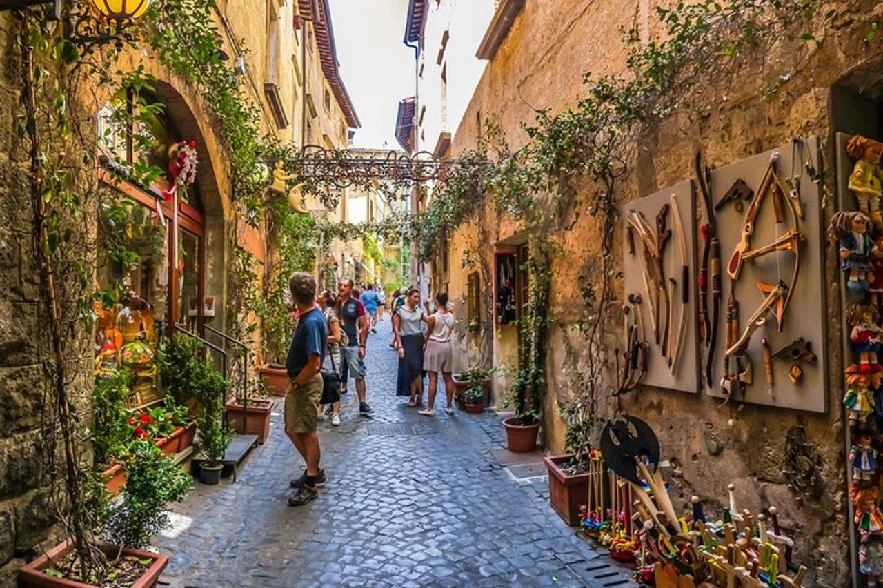 Escursione a terra di Orvieto e Civita di Bagnoregio dal porto di Civitavecchia — 4