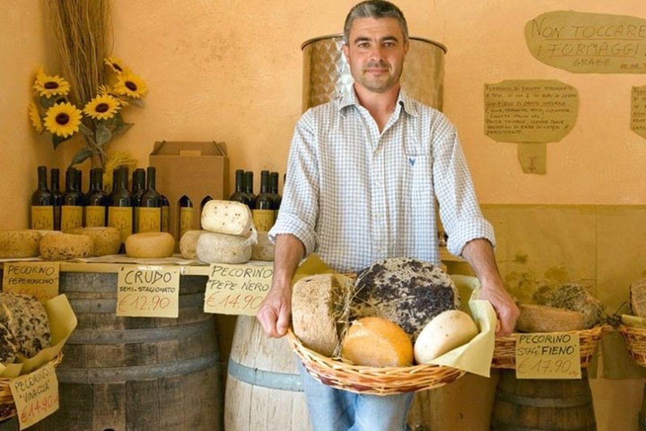 Degustazione di vini e formaggi Costa toscana meridionale Escursione dal porto di Civitavecchia — 5