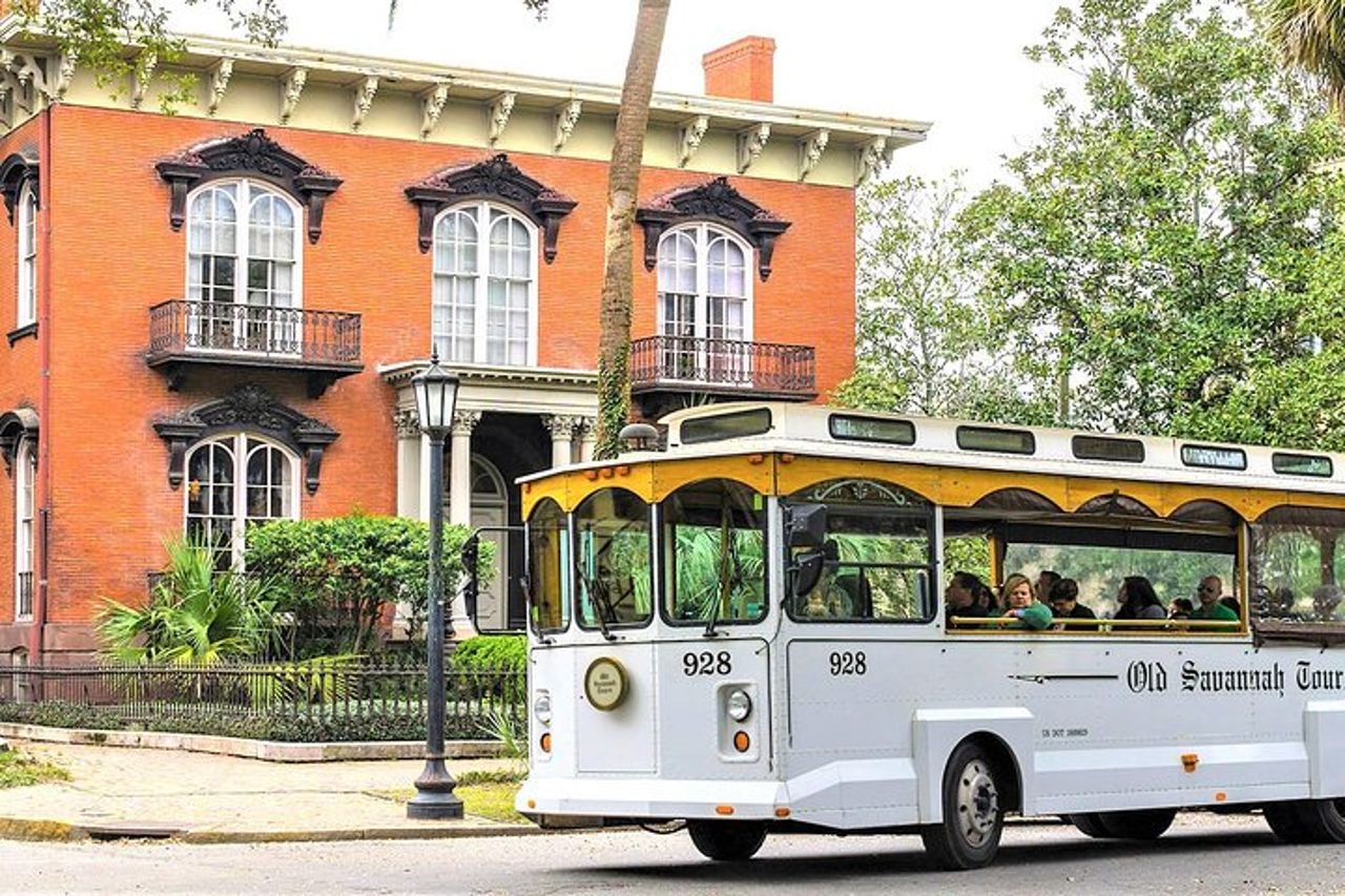 Narrated Historic Savannah Sightseeing Trolley Tour — 2