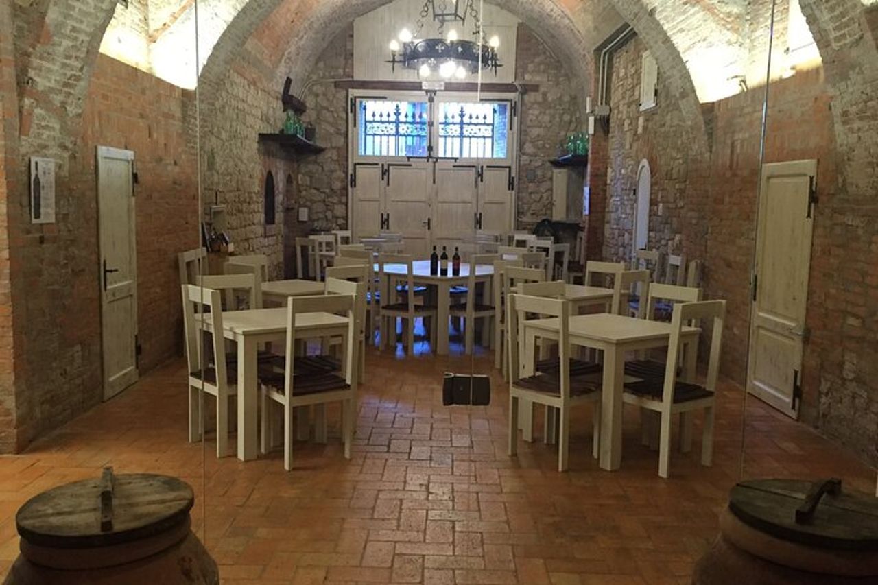 Montepulciano: Visita guidata in cantina e degustazione di vini toscan — 5