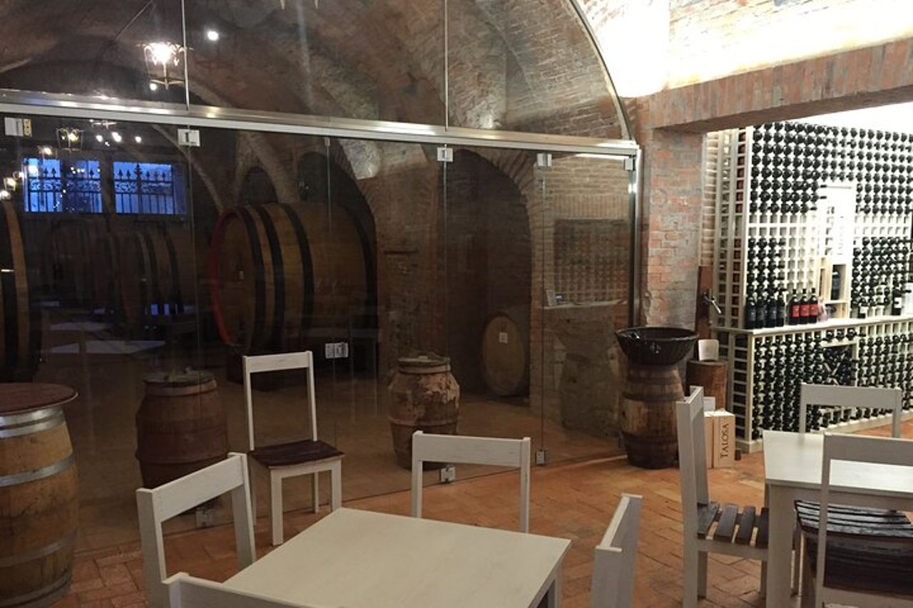 Montepulciano: Visita guidata in cantina e degustazione di vini toscan — 7