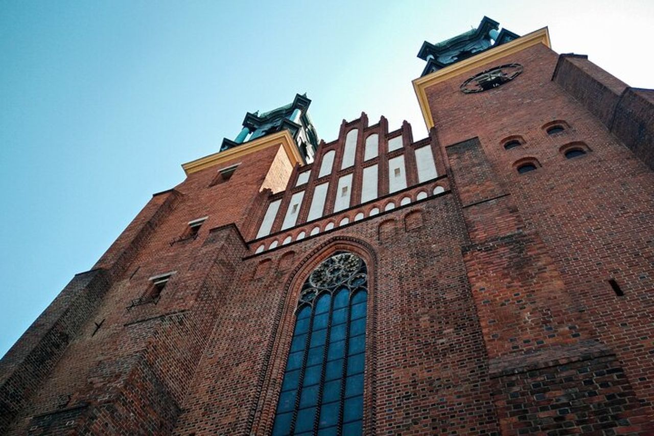 Esplora Poznan in 60 minuti con un locale — 6