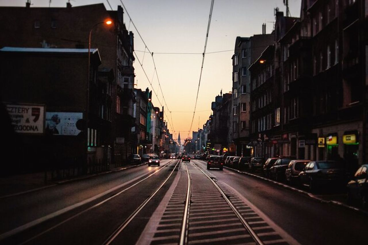 Esplora i luoghi instabili di Poznan con un locale — 4
