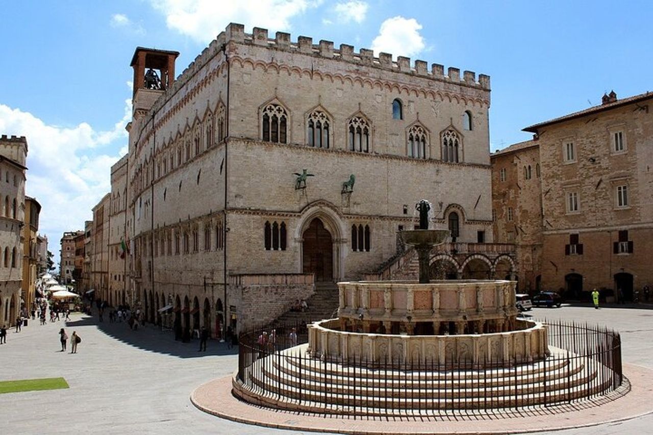 Perugia, dagli Etruschi al Medioevo e al Rinascimento – Tour Privato
