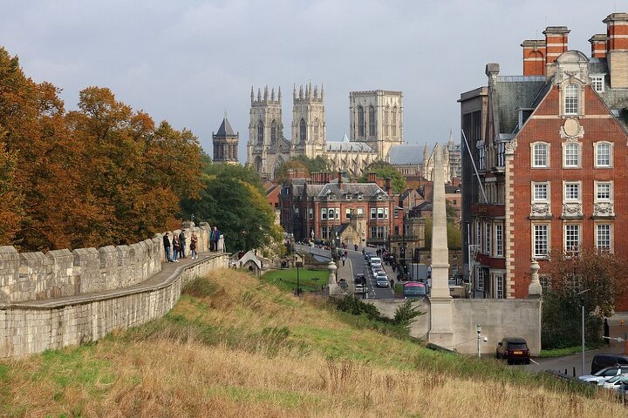 Tour privato a piedi di York con una guida professionale — 4
