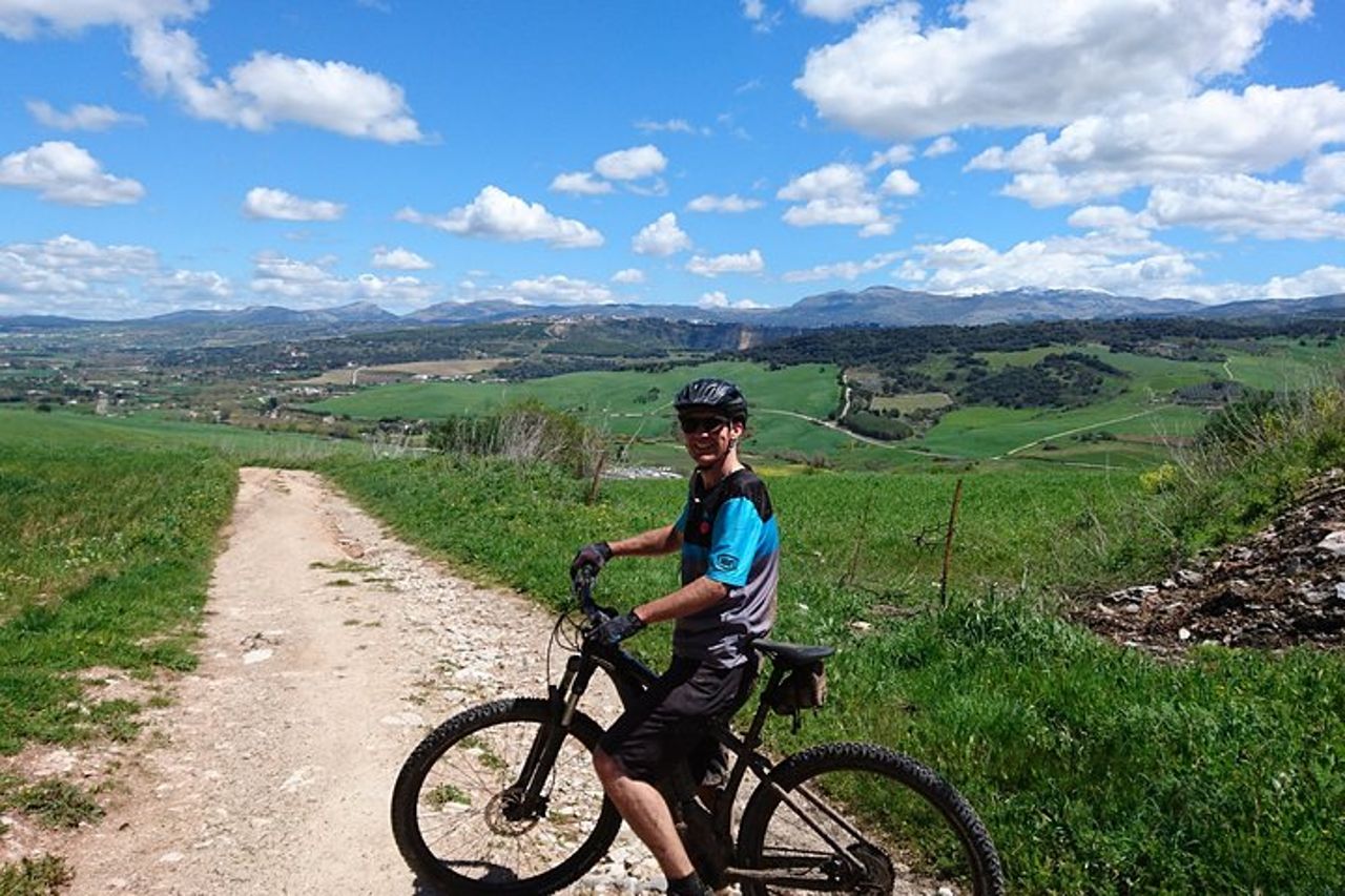 e-MTB (senza guida)Montejaque e diga di Hundidero - 38 km intermedio — 3