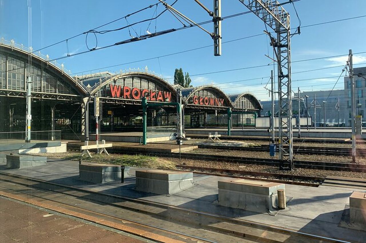 Esplora i luoghi instabili di Wroclaw con un locale — 2
