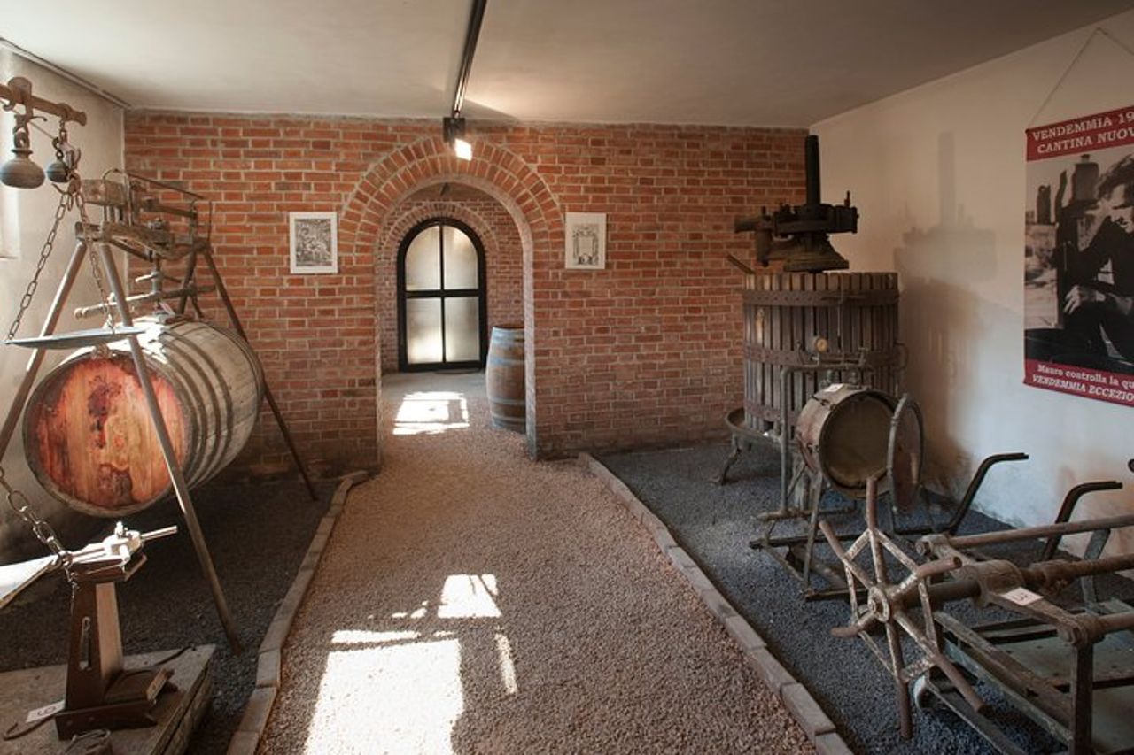 Degustazione di Barbaresco e Barolo presso Cantina Francone — 4