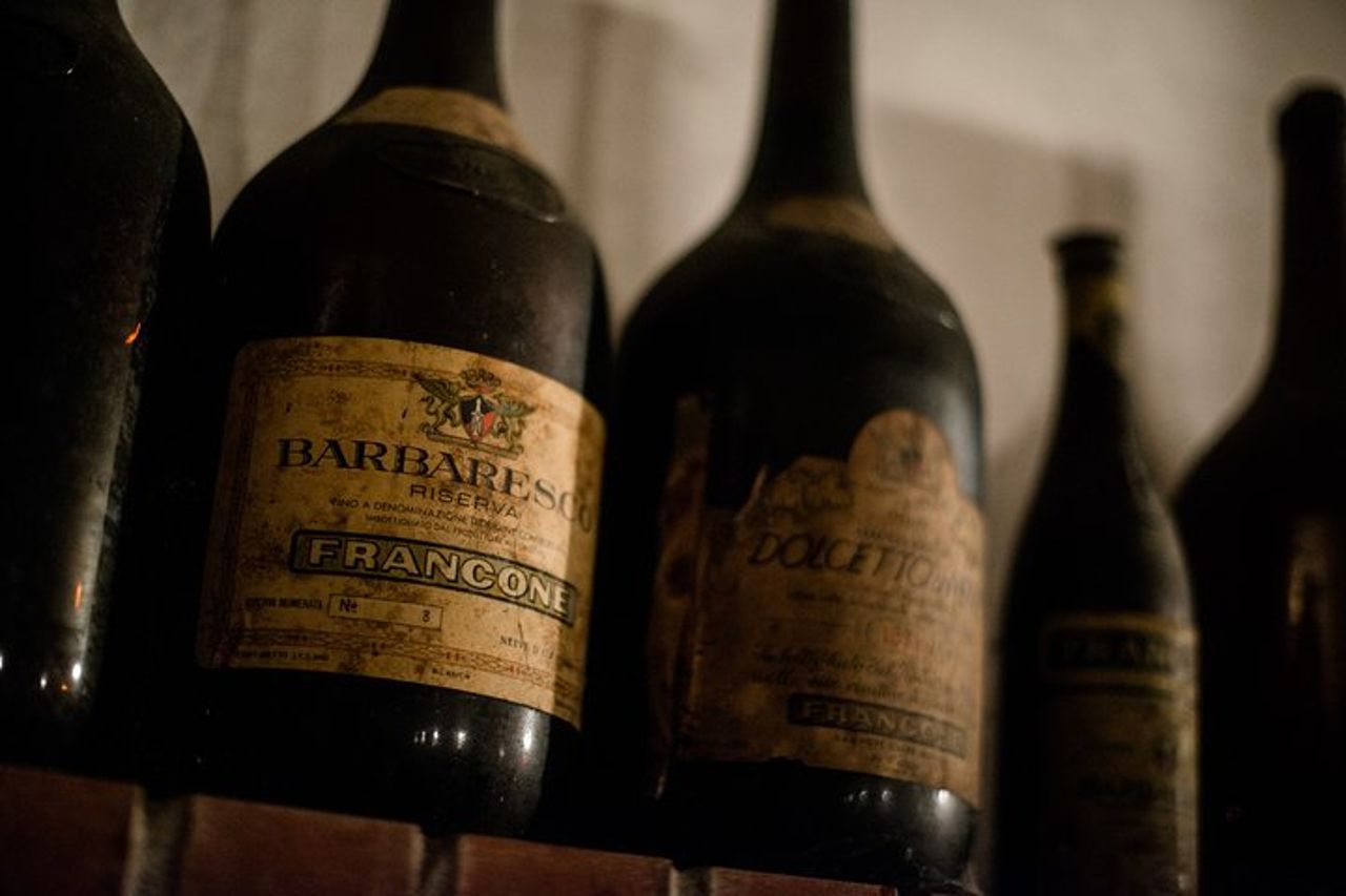 Degustazione di Barbaresco e Barolo presso Cantina Francone — 6