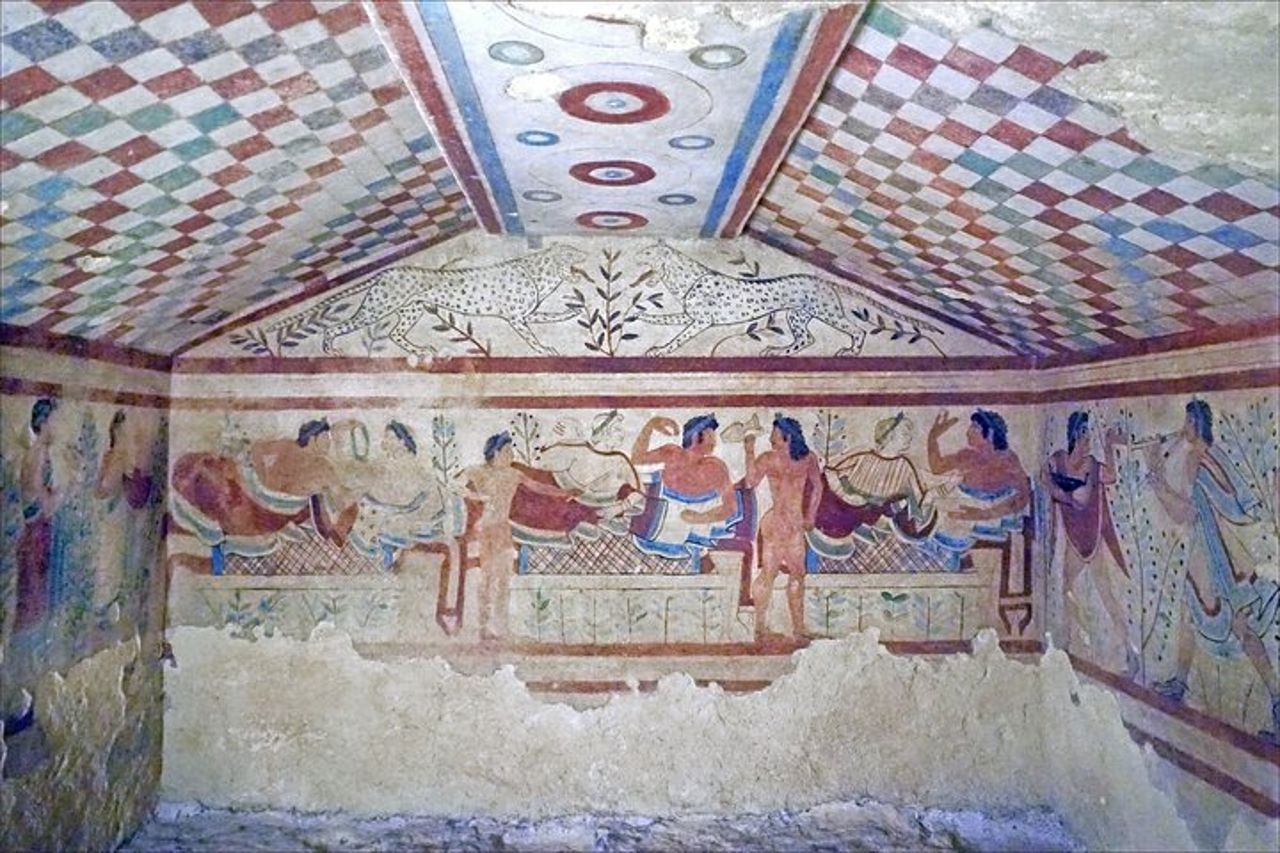 Tarquinia: capolavori etruschi Necropoli e Museo – Tour Privato — 2