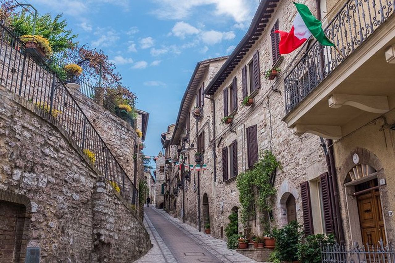 Spello, dai mosaici romani ai capolavori del Pinturicchio – Tour Privato — 6