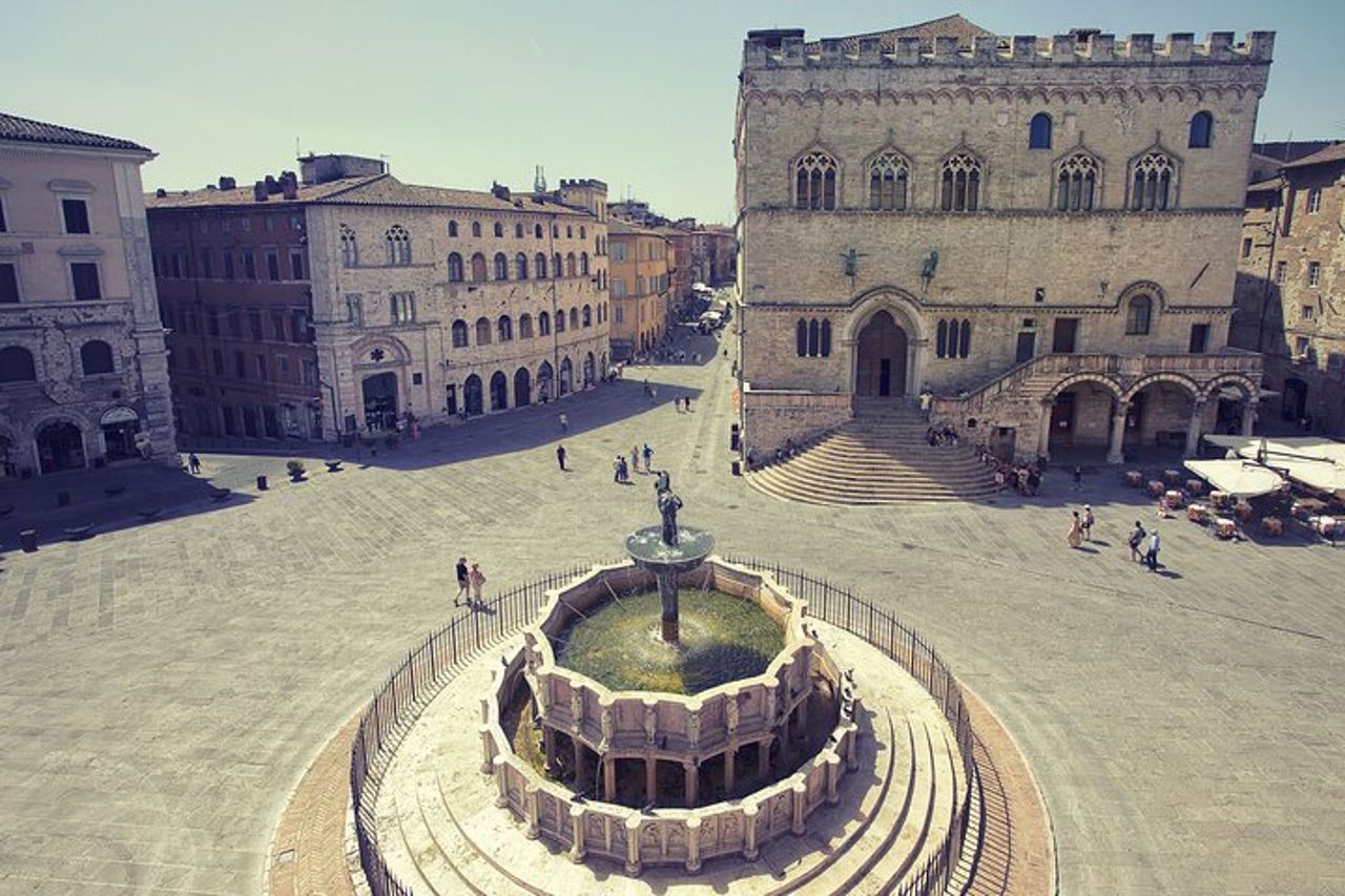 Perugia, dagli Etruschi al Medioevo e al Rinascimento – Tour Privato — 2