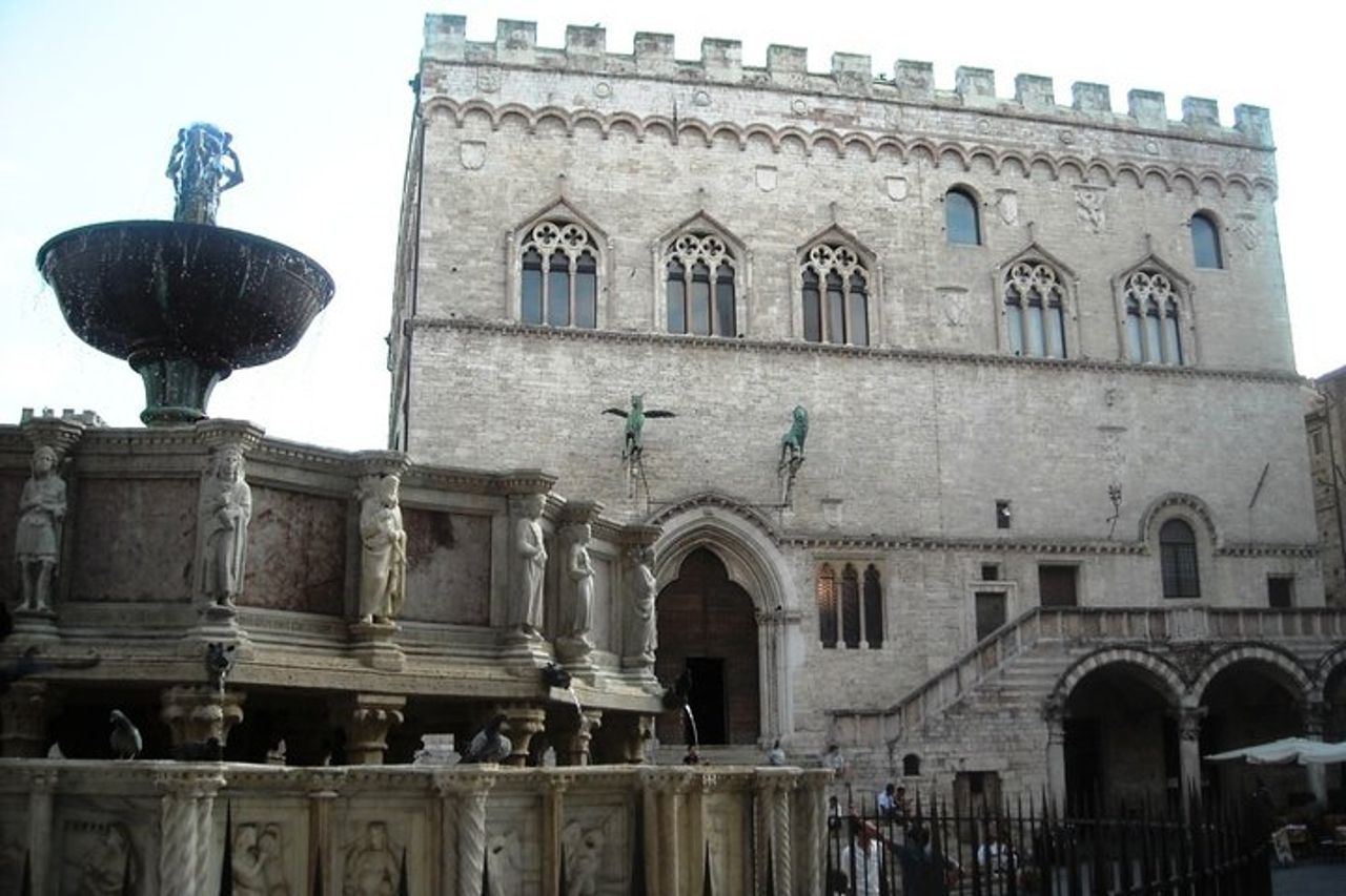 Perugia, dagli Etruschi al Medioevo e al Rinascimento – Tour Privato — 3