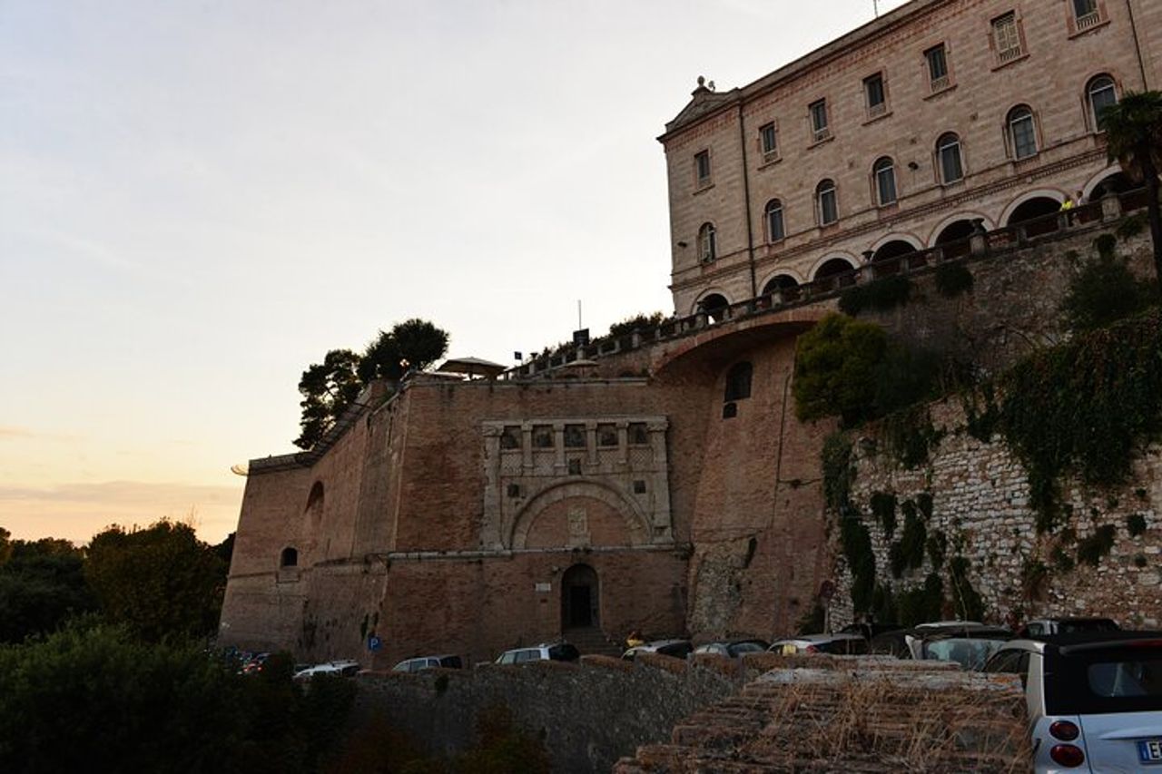 Perugia, dagli Etruschi al Medioevo e al Rinascimento – Tour Privato — 7
