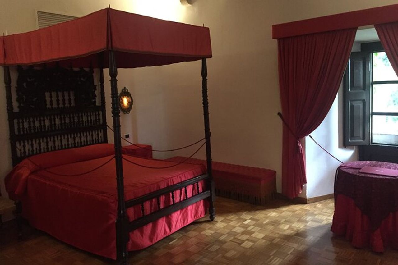 Trasferimento di andata e ritorno: Museo Dalí a Figueres con pranzo (facoltativo) — 6