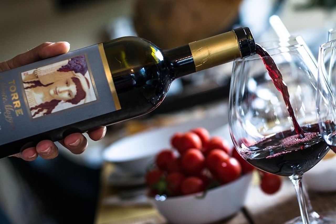 Tour e degustazione presso un'azienda vinicola biologica nel cuore del Chianti Classico
