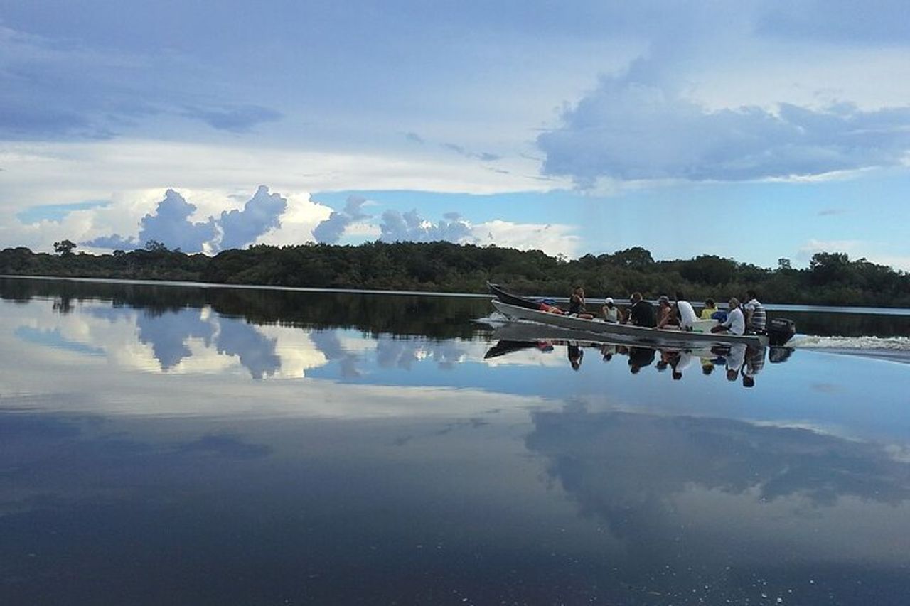Pesca Piranha nella giungla amazzonica — 8