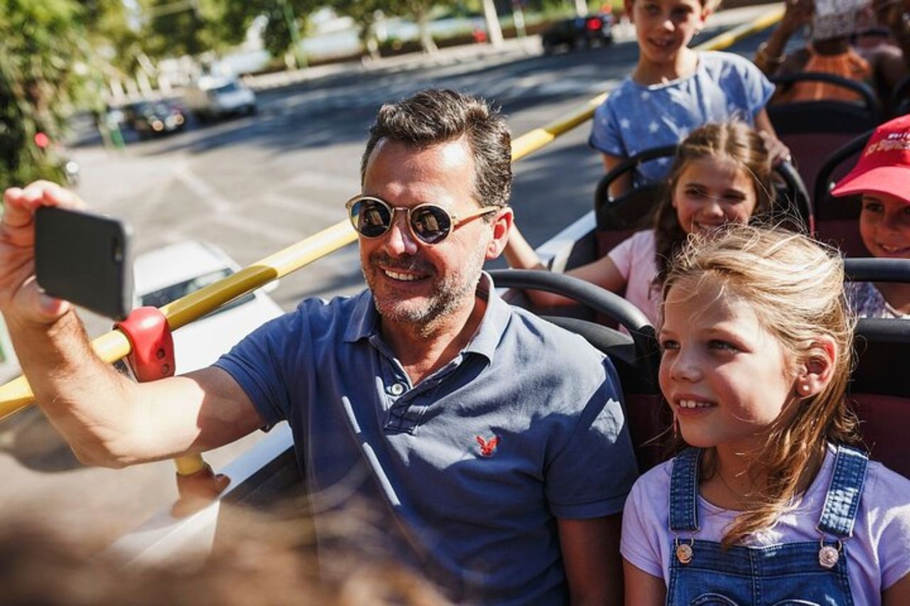 Tour in autobus Hop-On Hop-Off di Palma DE Mallorca — 8