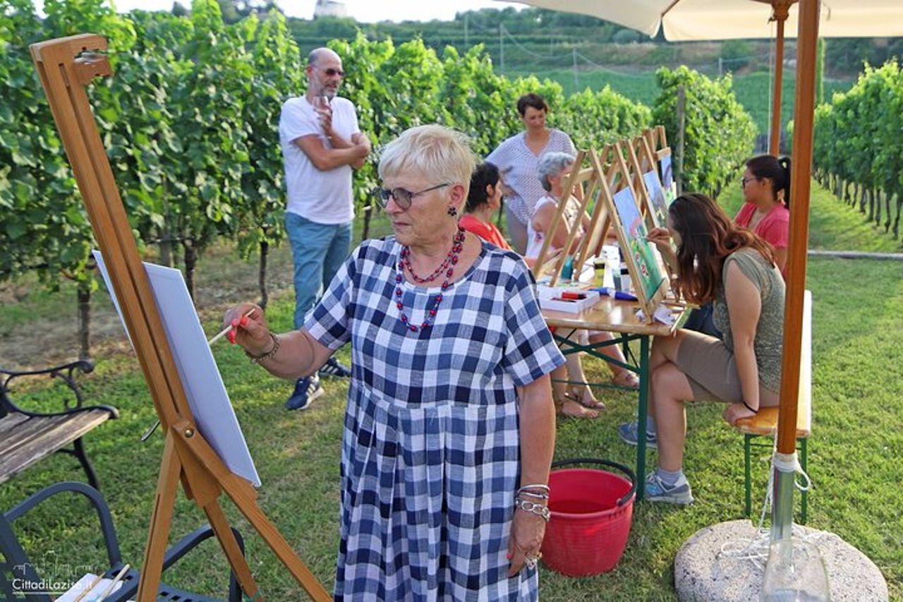 Sessione di pittura e degustazione in vigneto a Lazise — 9