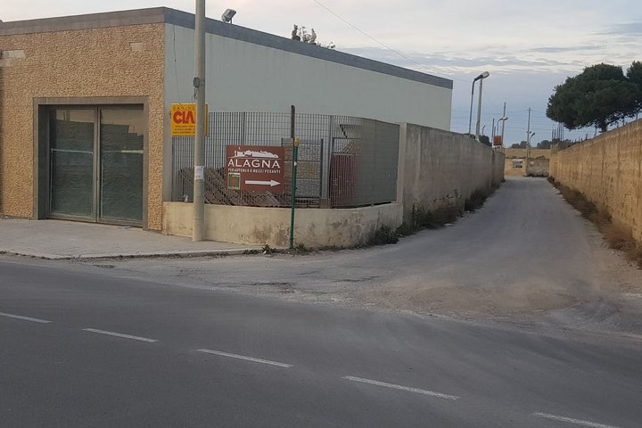 Degustazione in cantina storica di Marsala — 7