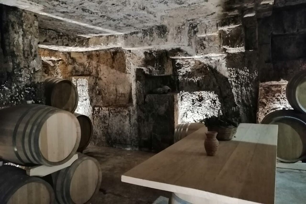 Degustazione in cantina storica di Marsala — 8