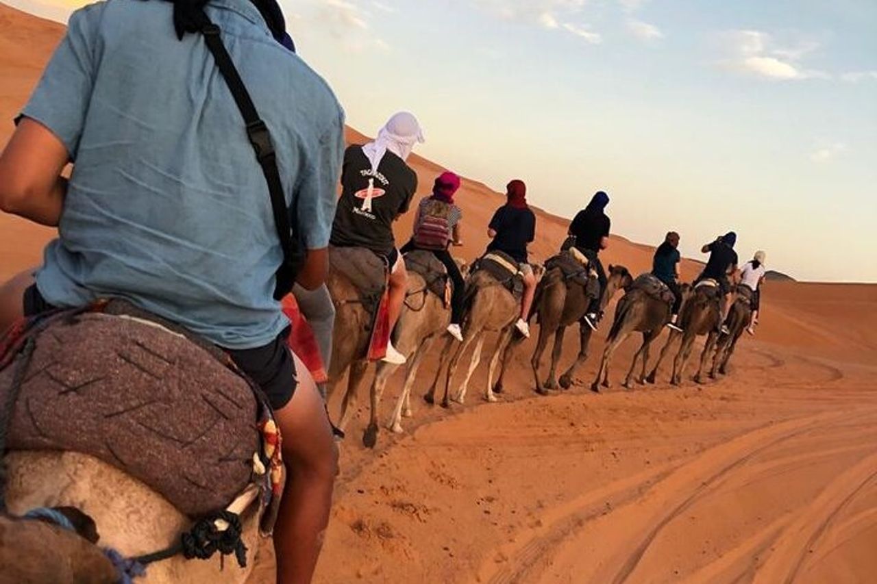 Fes To Marrakech: tour di 3 giorni attraverso il deserto di Merzouga e Cammello — 7