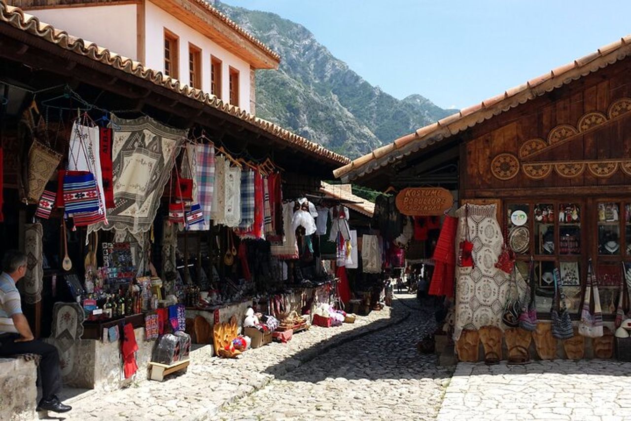 Tour di 2 giorni nei luoghi santi di Tirana — 2