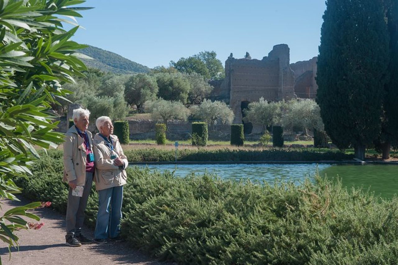 Tivoli Villa D’Este e Villa Adriana Tour privato con pranzo — 2