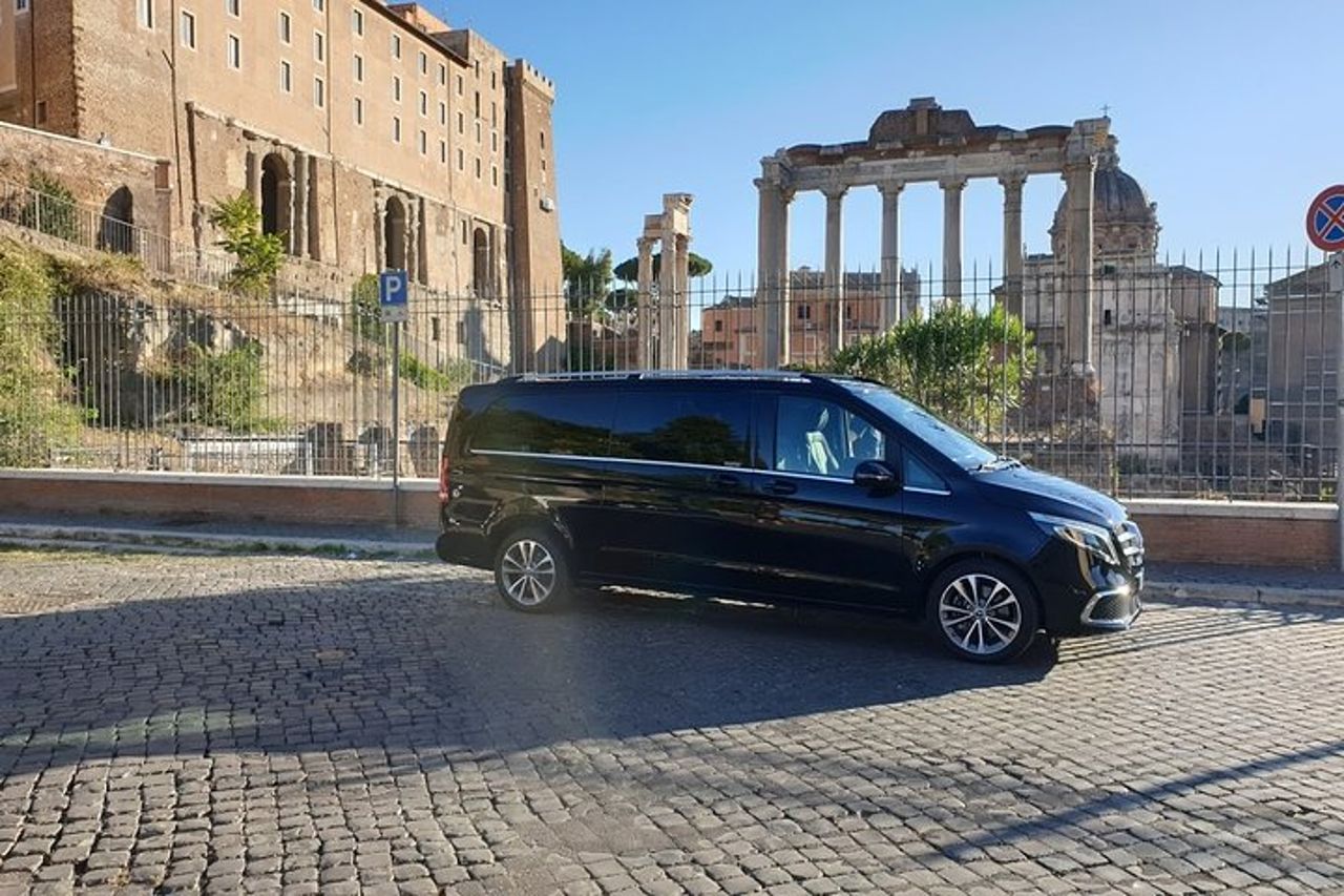 Transfer privato Civitavecchia: dal porto all'aeroporto di Roma — 2