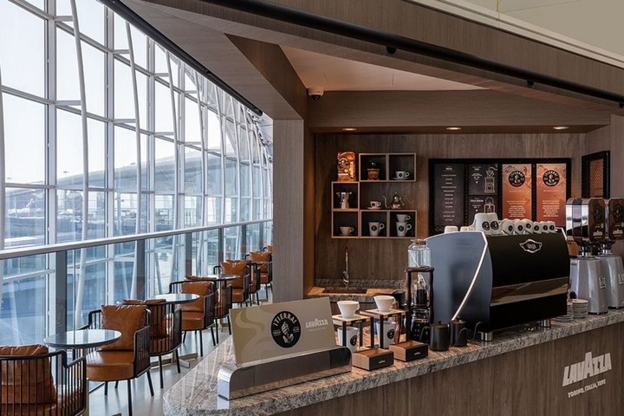 Accesso Premium Lounge all'Aeroporto Internazionale di Hong Kong Plaza — 7