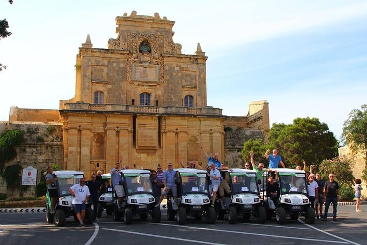 Esplora Malta in un tour autonomo in auto elettrica — 6