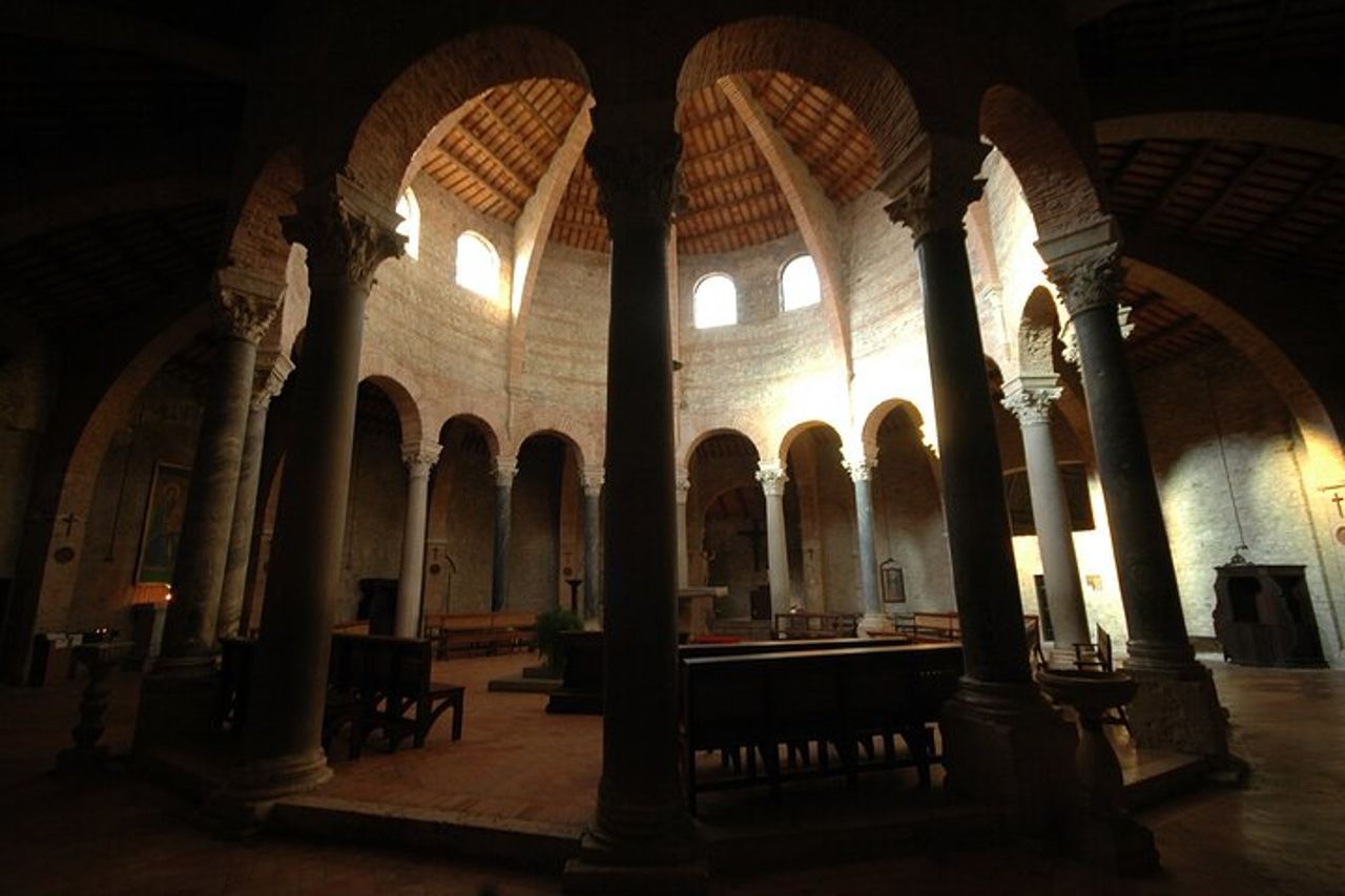 Tour di 2 ore di Perugia con Rocca Paolina e Cattedrale — 6