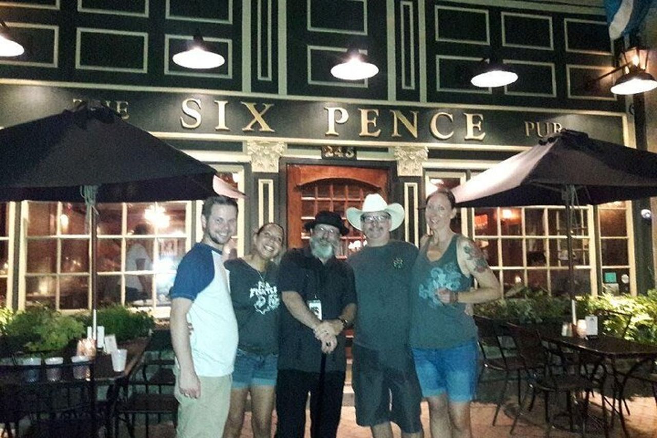 Ha frequentato Savannah Pub Crawl — 2