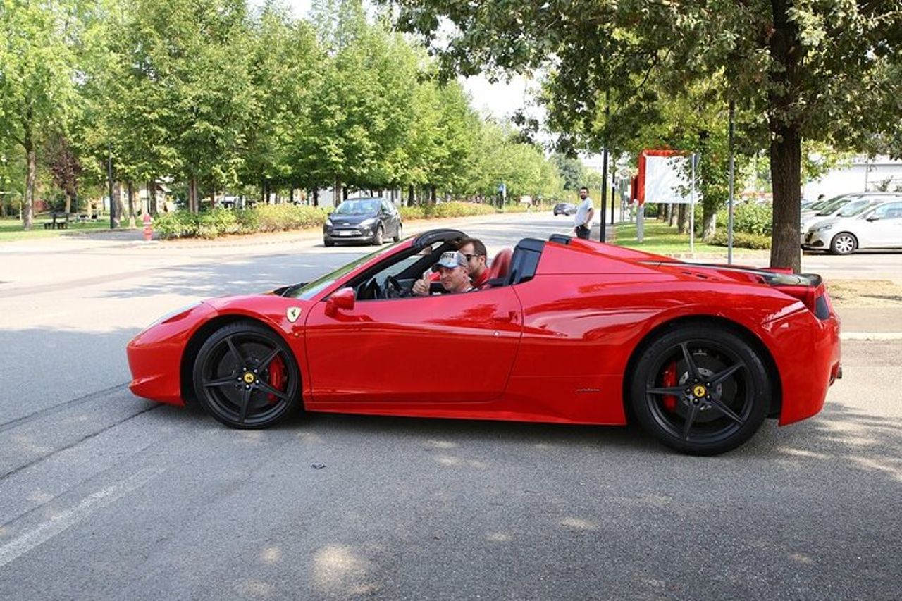Ferrari 458 Spider: Prova su Strada — 6