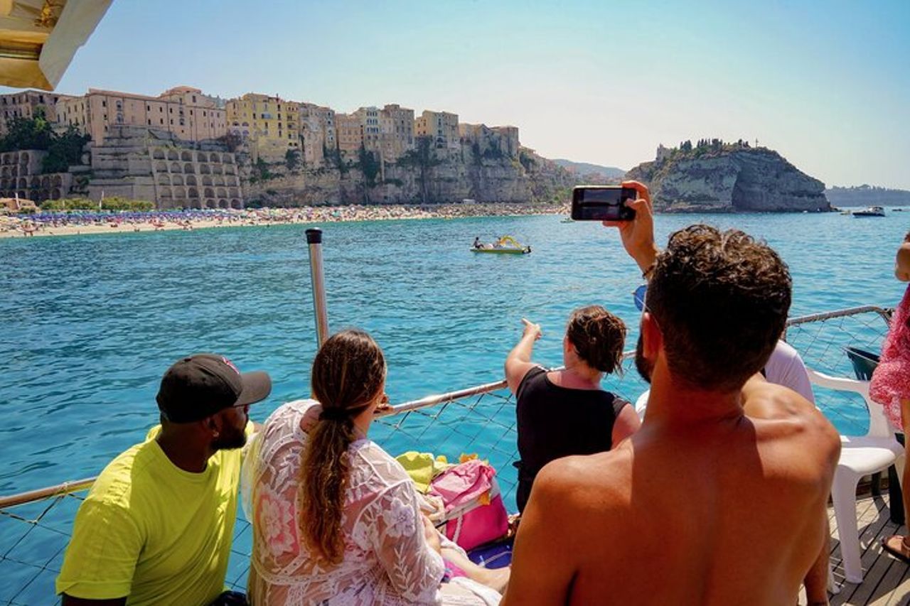 Tour della Costa degli Dei in barca, 3 ore con aperitivo incluso — 2