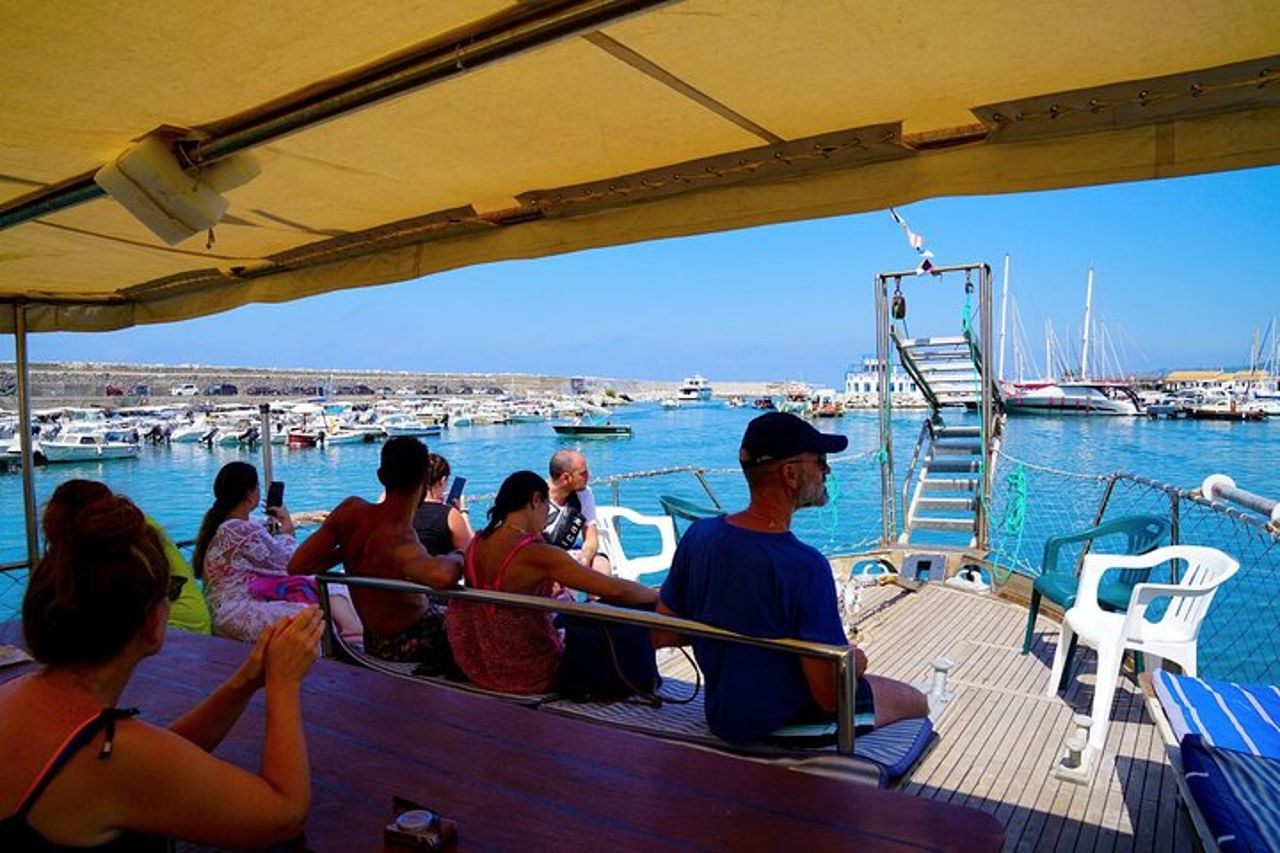 Tour della Costa degli Dei in barca, 3 ore con aperitivo incluso — 6