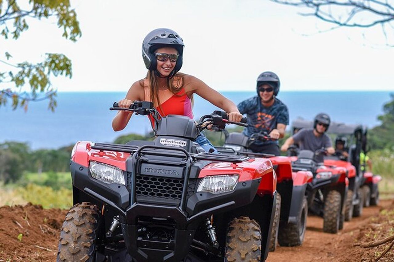 Umauma Falls Deluxe ATV Cascate ed esperienza di nuoto — 5