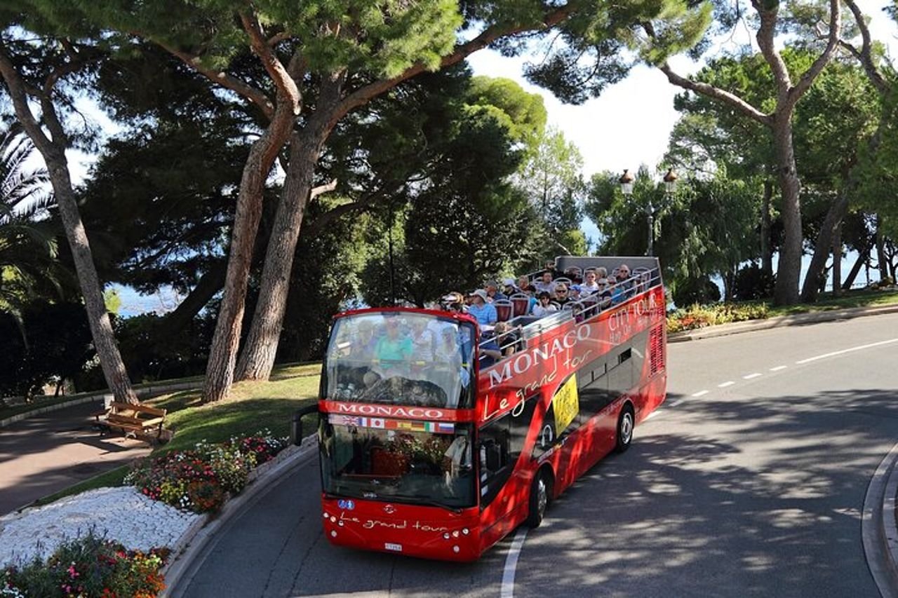 Tour in autobus turistico Hop on Hop Off di Monaco — 6