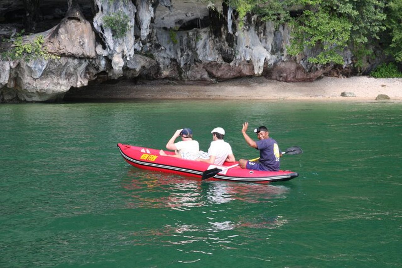 James Bond - Phang Nga con canoa (tour di un giorno intero) — 2