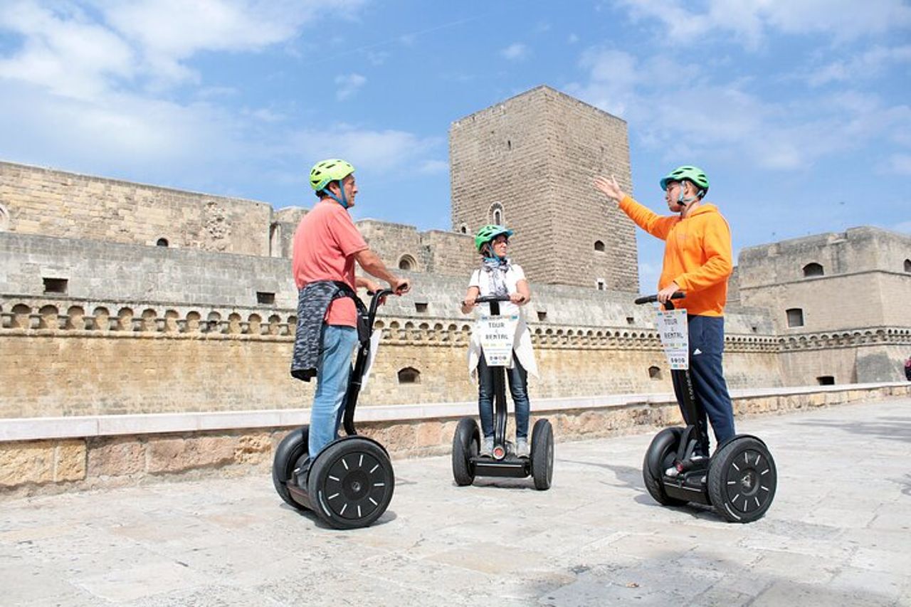 Tour di Bari in Segway — 7