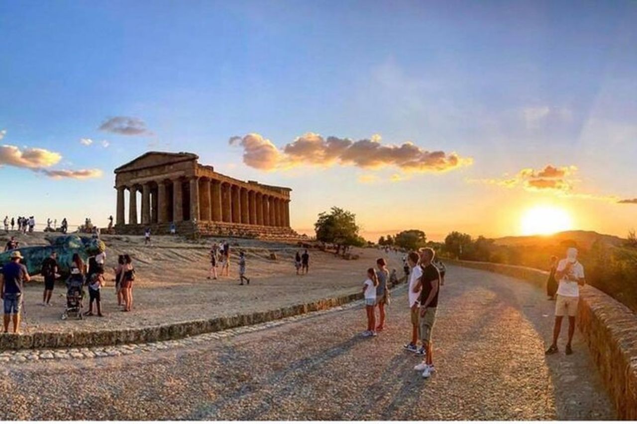 Tour al tramonto della Valle dei Templi