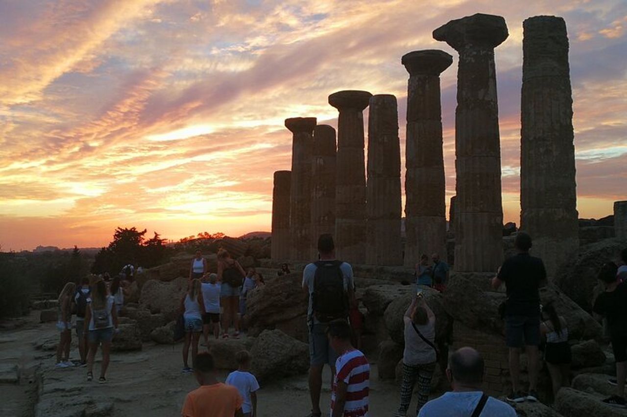 Tour al tramonto della Valle dei Templi — 4