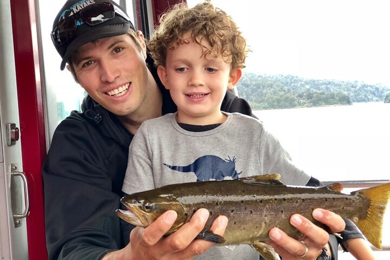 Esperienza di pesca in charter di 3 ore al ghiacciaio Franz Josef — 2