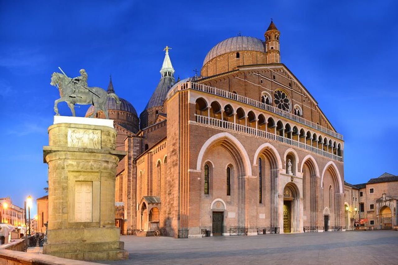 Tour guidato a piedi privato e personalizzato dei luoghi principali di Padova — 5