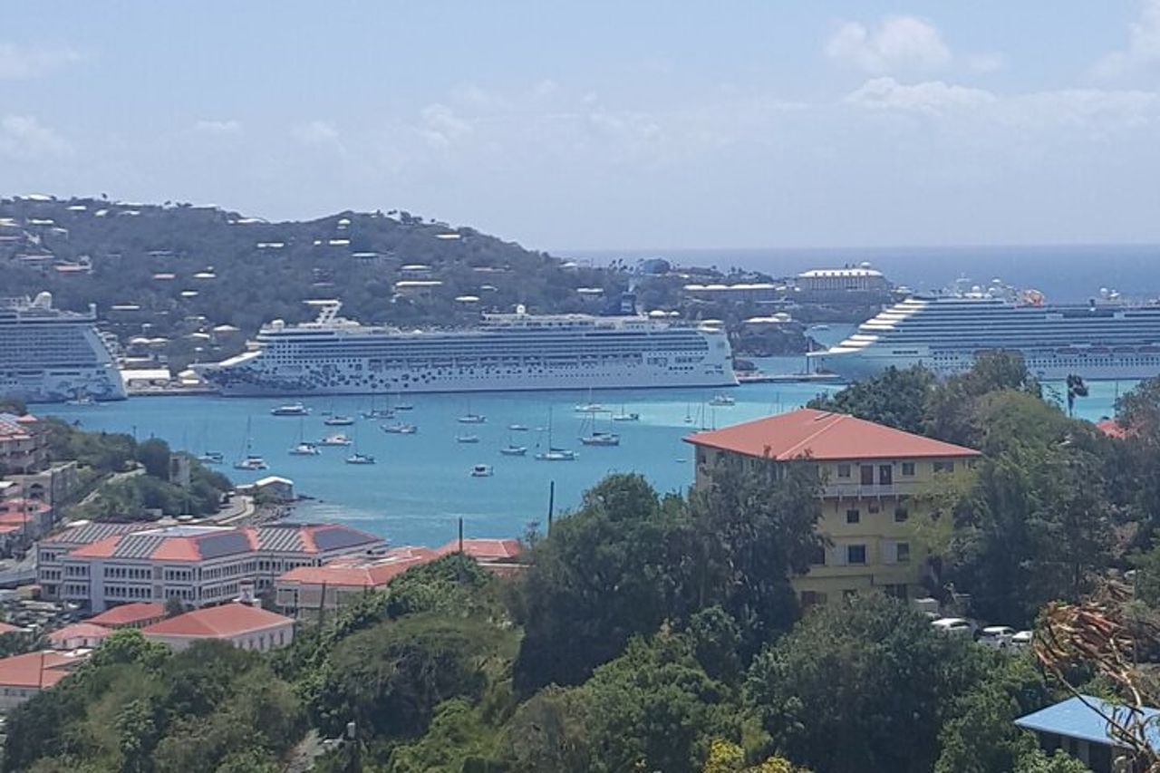 Tour privato di mezza giornata di San Tommaso (1-10 ppl) — 2