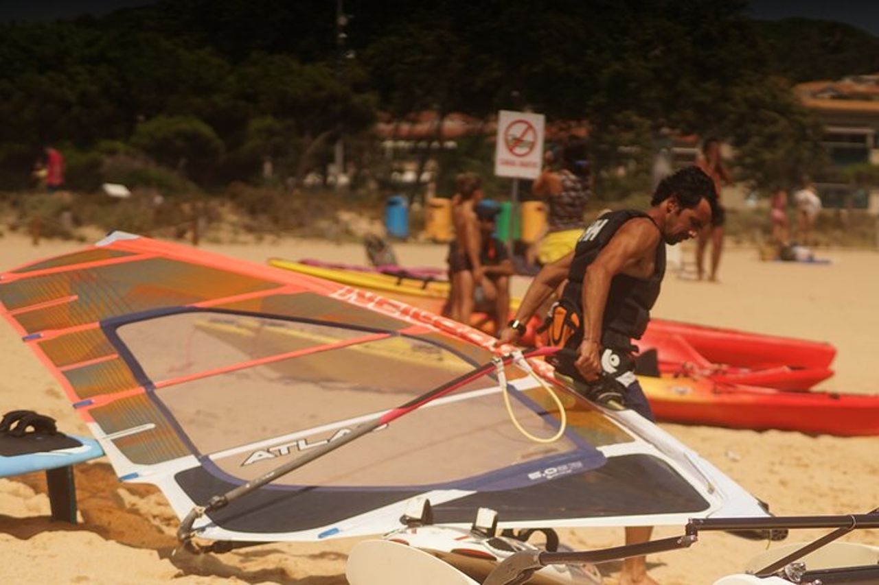 Costa Brava: Sessione di Windsurf di 2 ore — 5
