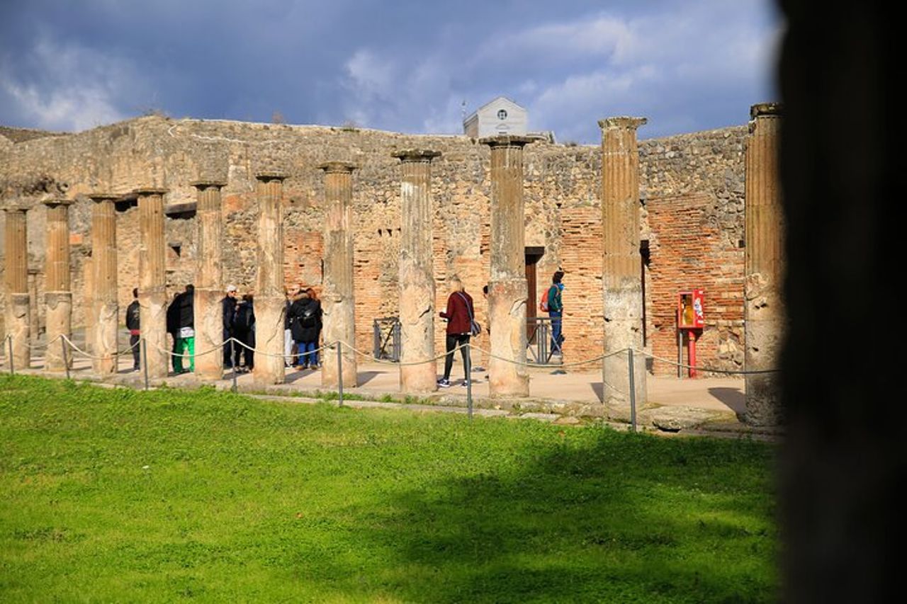 Il meglio della Costiera Amalfitana Escursione Privata Intera giornata dal porto crociere di Salerno — 2