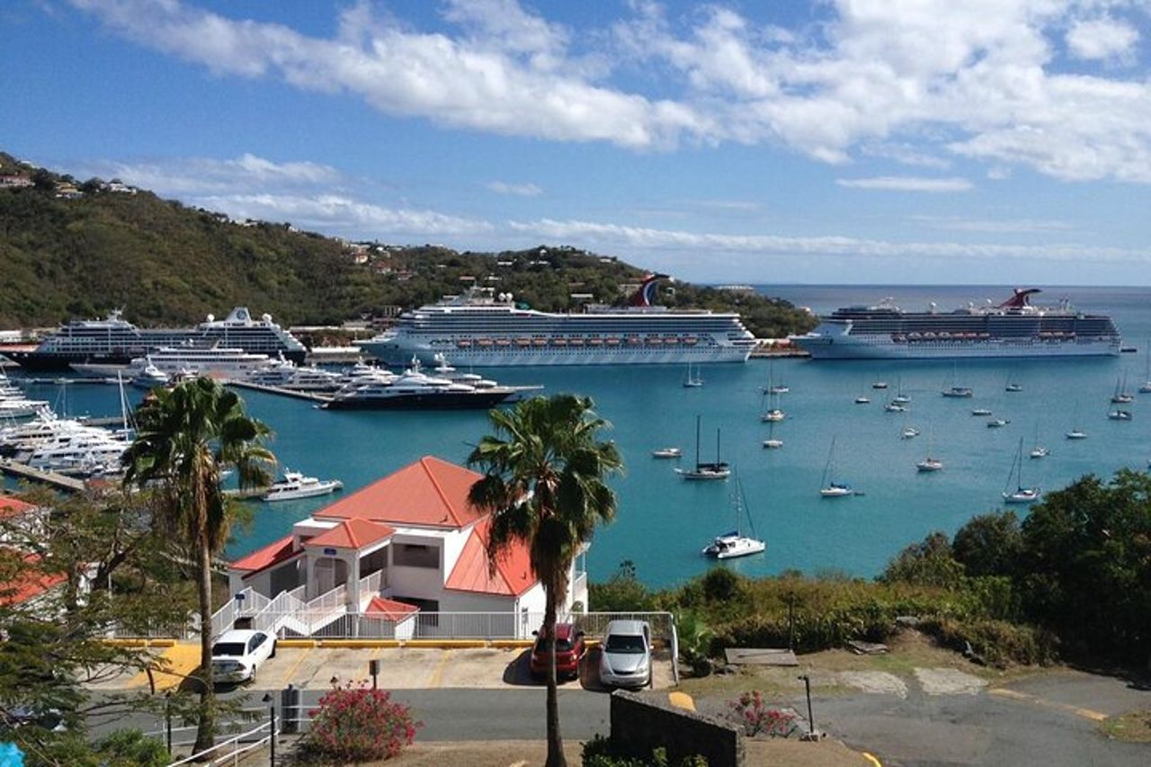 Paradise Taxi & Tours USVI Airport Trasporti Hampton by Hilton — 7